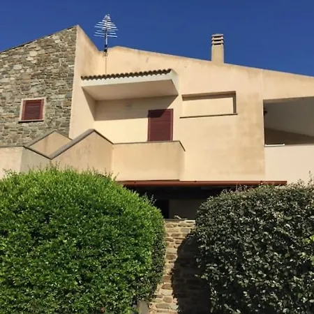 Casa Panoramica A 500 Mt Dal Mare בית נופש